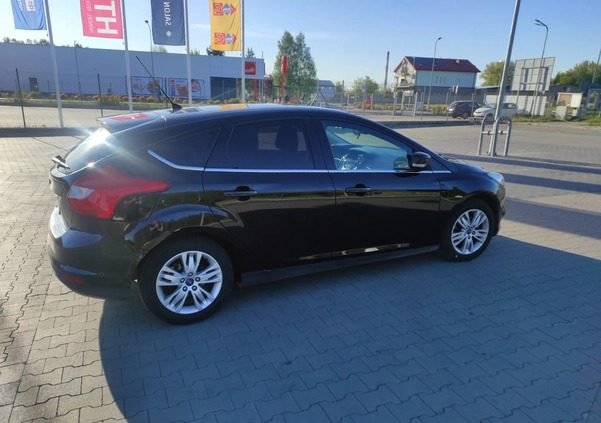 Ford Focus cena 30500 przebieg: 199296, rok produkcji 2014 z Koszalin małe 92